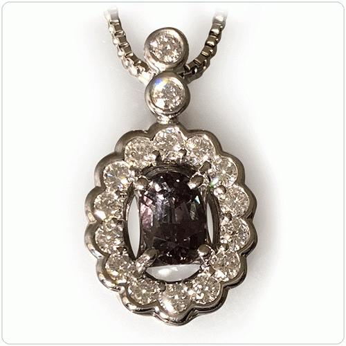 Pt950 アレキサンドライト スリットペンダントトップ 0 11ct【製品鑑別