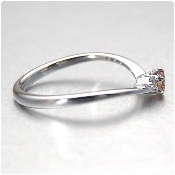 ファンシー ピンク ブラウン ダイヤモンド プラチナ指輪 0.084ct オーバル 中央宝石研究所鑑定書付きの画像