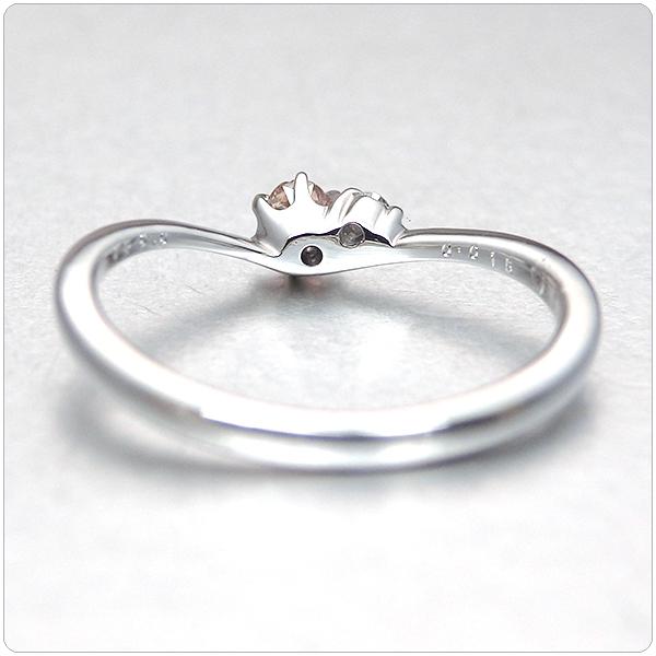 ファンシー ピンク ブラウン ダイヤモンド プラチナ指輪 0.084ct オーバル 中央宝石研究所鑑定書付きの画像
