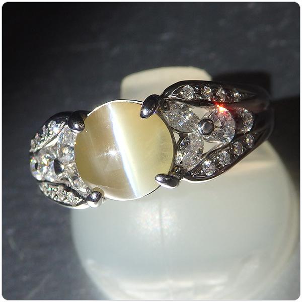 キャッツアイ 指輪 プラチナ リング 2.293ct 中央宝石研究所鑑別書付き 