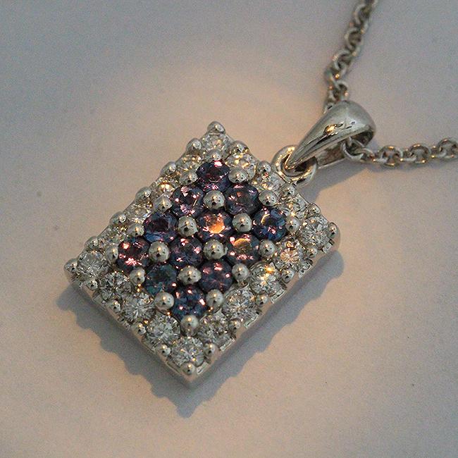 アレキサンドライト 計0.35ct ダイヤモンド 計0.33ct ネックレス アレキサンドライト 計0.35ct ダイヤモンド 計0.33ct ネックレス