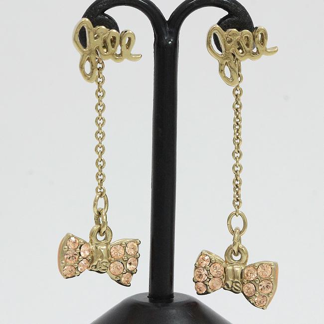 希少✨ジル スチュアート ピアス ゴールド リボン 一粒 美品 アクセサリー JILL STUART（ジルスチュアート） ピアス リボン 【中古