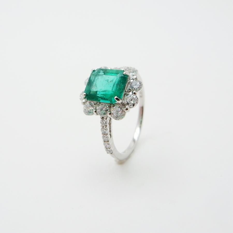 コロンビア産 ムゾー グリーン オールド マイン エメラルド ダイヤモンド リング 1.57ct 0.54ct 11号 Pt950 鑑別書 付き SAランク_4
