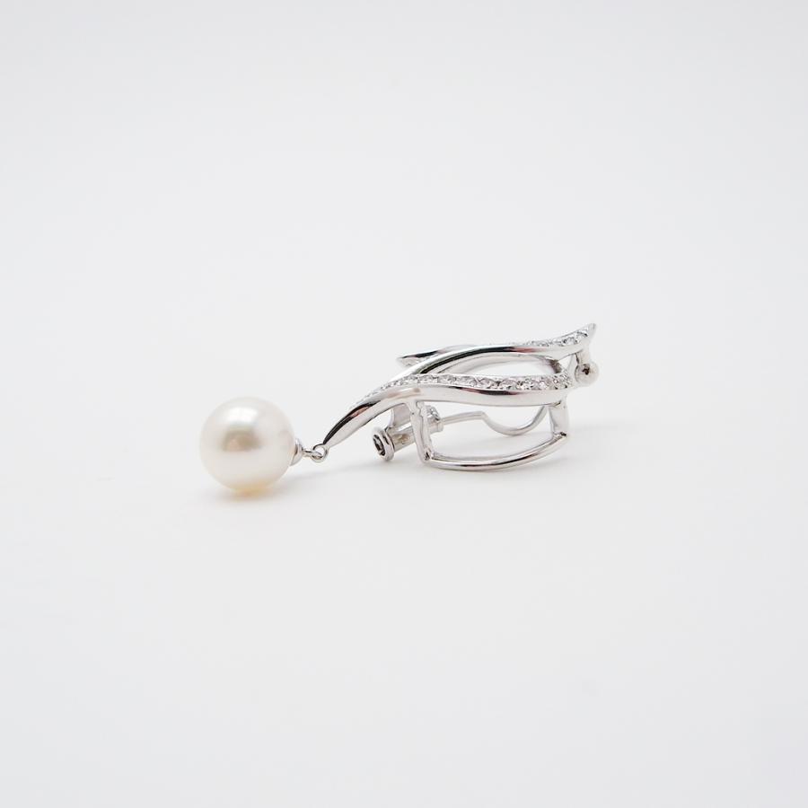 POLA（ポーラ） アコヤ真珠 ダイヤモンド ブローチ 8.1mm 0.41ct K18WG
