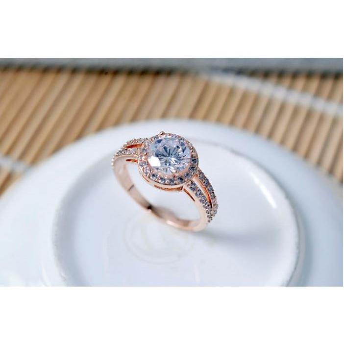 SWAROVSKI（スワロフスキー） 指輪 リング 高級 SWAROVSK 大粒 豪華