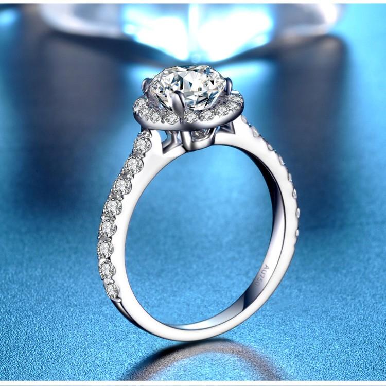 SWAROVSKI リング 指輪 高級 太陽花 あすつく 送料無料