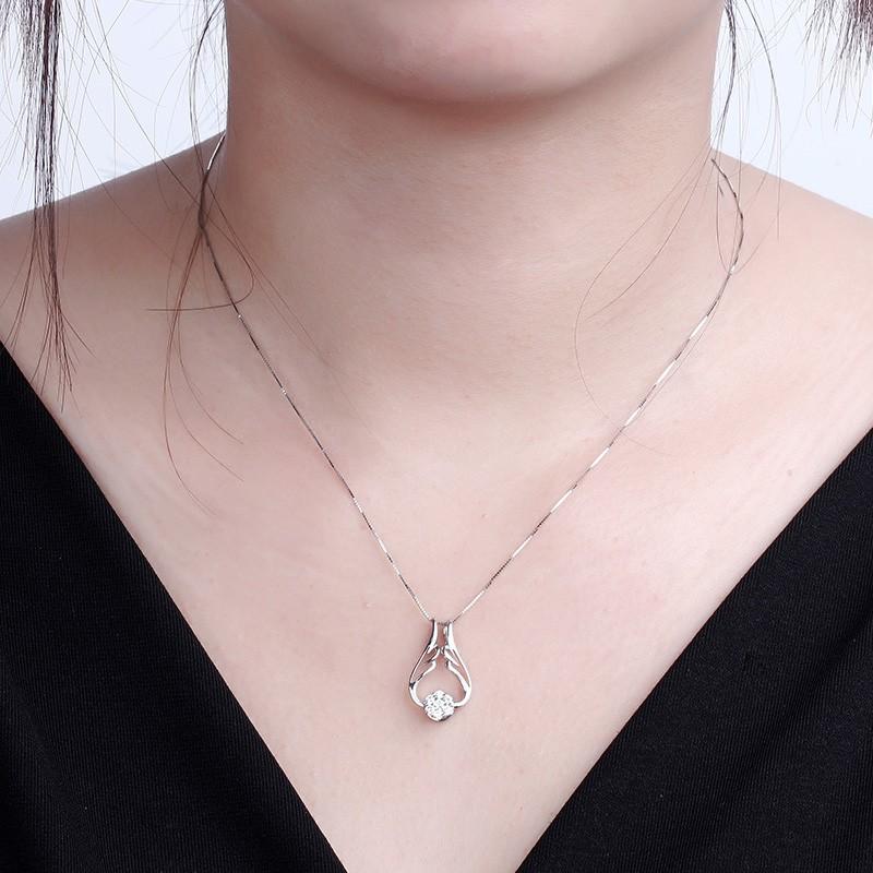 SWAROVSKI ネックレス 翼 天使 スワロフスキー 鎖骨 SILVER925 