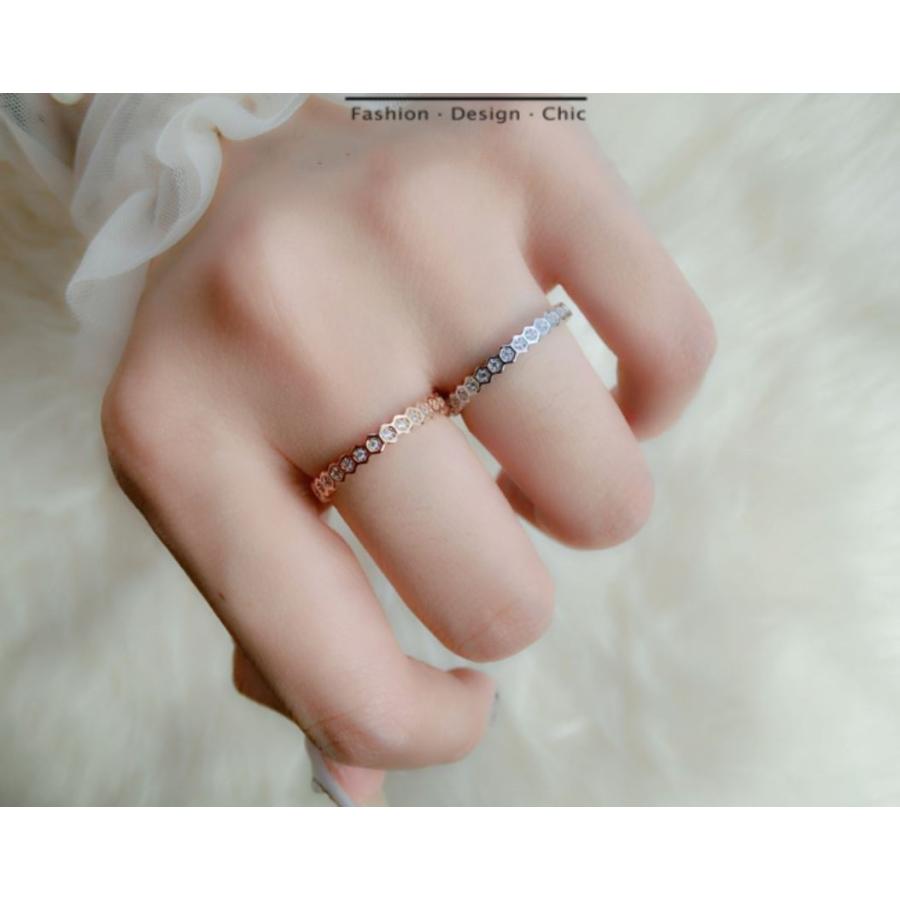 SWAROVSKI（スワロフスキー） 指輪 リング 真っ直ぐなデザイン重ね使い