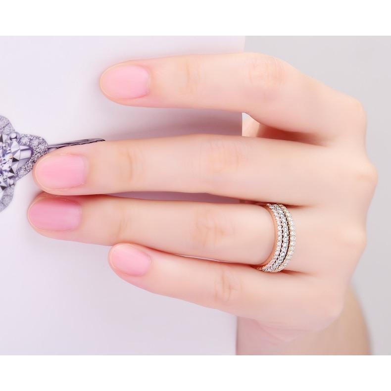 SWAROVSKI リング 指輪 3本セット スワロフスキー エタニティ SWAROVSKI リング 指輪 3本セット スワロフスキー エタニティ