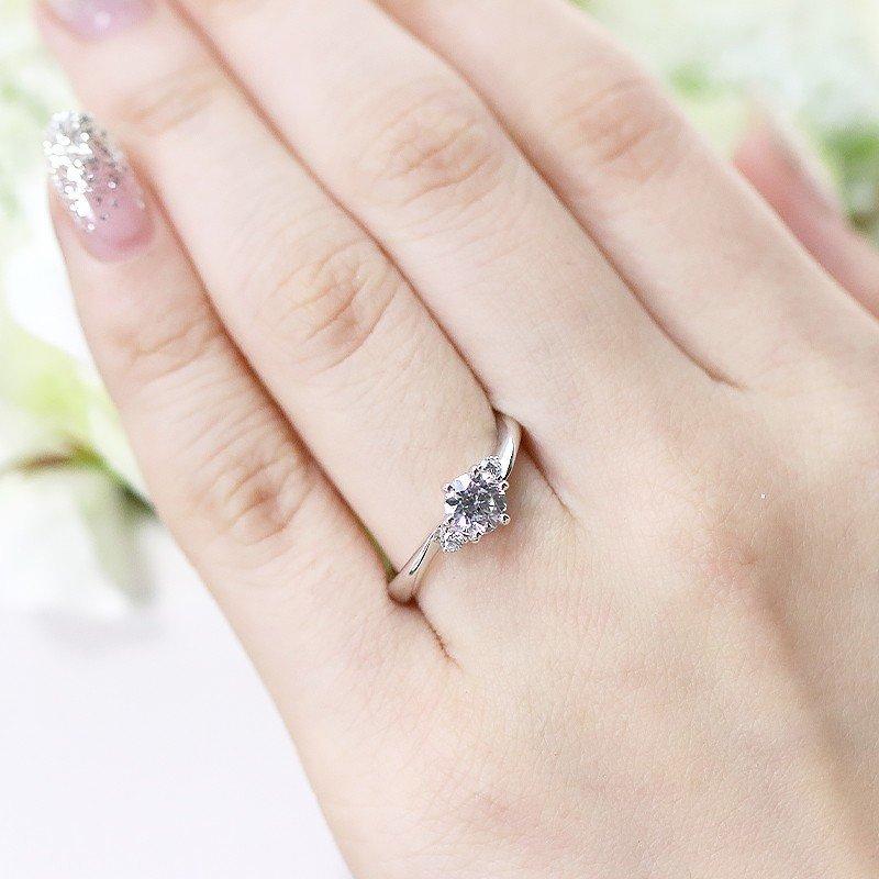 Jeweluce 婚約指輪 ダイヤモンド リング プラチナ pt950 0.56 Jeweluce 婚約指輪 ダイヤモンド リング プラチナ pt950 0.56