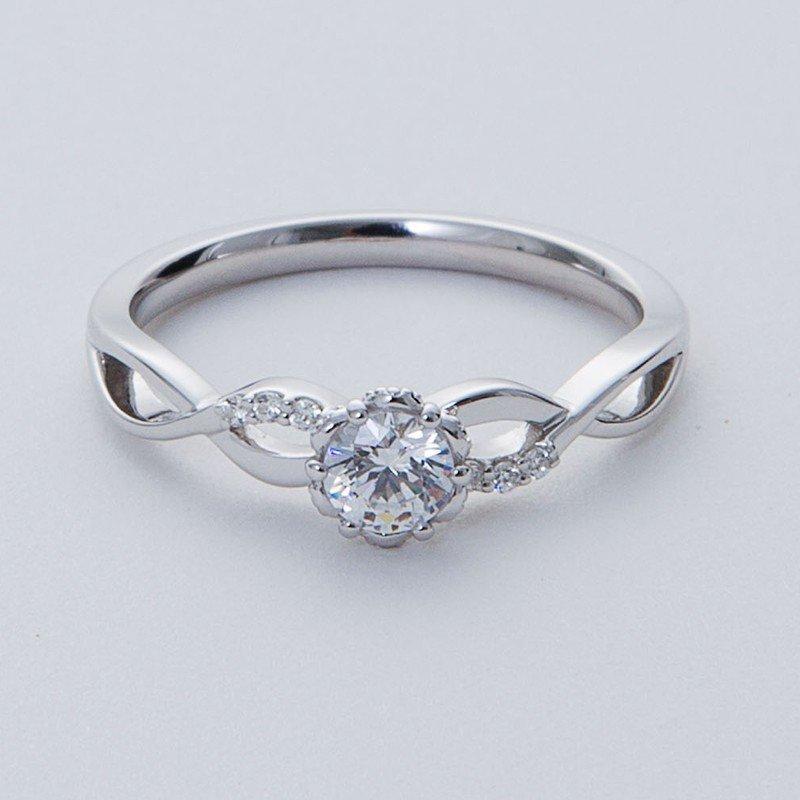 Jeweluce（ジュエルーチェ） 婚約指輪 ダイヤモンド リング プラチナ 