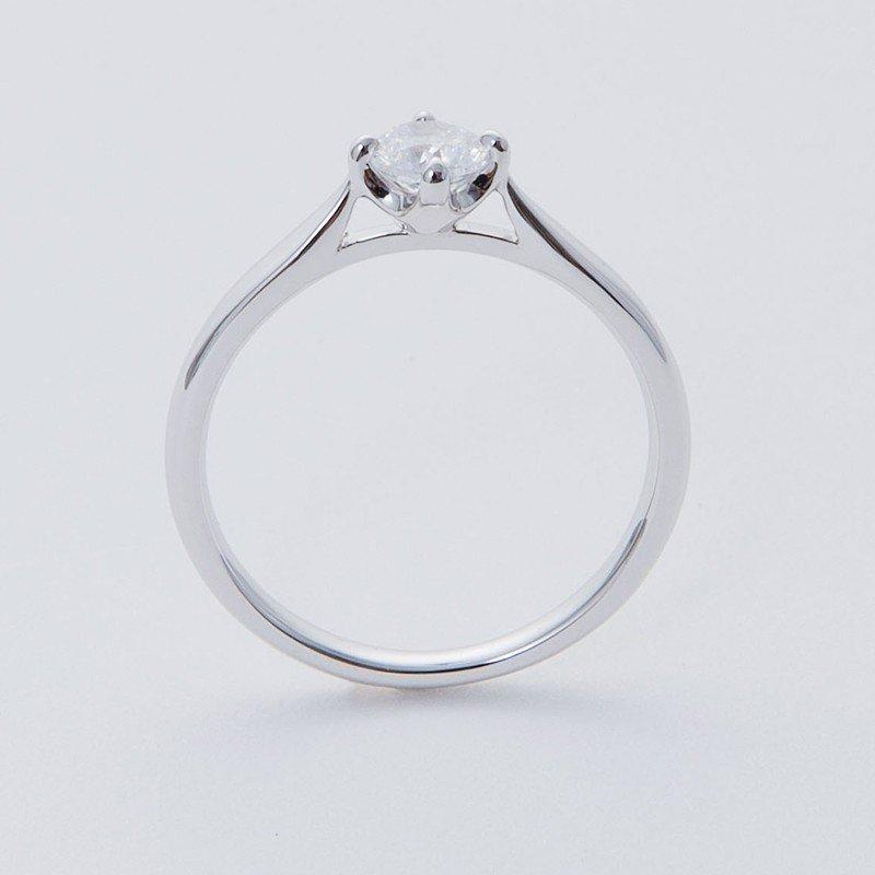 Jeweluce（ジュエルーチェ） 婚約指輪 ダイヤモンド リング プラチナ