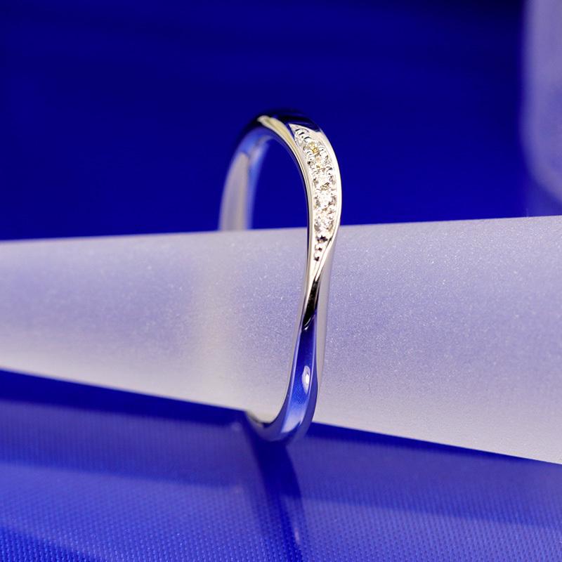 結婚指輪 ダイヤモンド プラチナ pt950 ダイヤ 指輪 ウェーブ 内甲丸 マリッジリング 刻印・シークレットストーン無料 FourLovers Angela 結婚指輪 ダイヤモンド プラチナ pt950 ダイヤ 指輪 ウェーブ 内甲丸 マリッジリング 刻印・シークレットストーン無料 FourLovers Angela