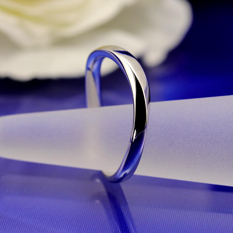 結婚指輪 プラチナ pt950 メンズ  指輪 ウェーブ 内甲丸 マリッジリング 刻印・シークレットストーン無料の画像