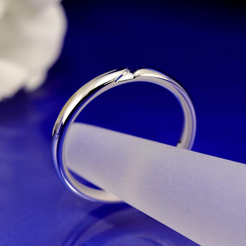 結婚指輪 プラチナ pt950 指輪 マリッジリング ストレート 内甲丸  刻印・シークレットストーン無料 FourLovers Cuore メンズの画像