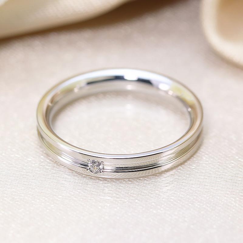 結婚指輪 ダイヤモンド プラチナ pt950 ダイヤ 指輪 内甲丸 マリッジリング 刻印・シークレットストーン無料 FourLovers Avenirの画像