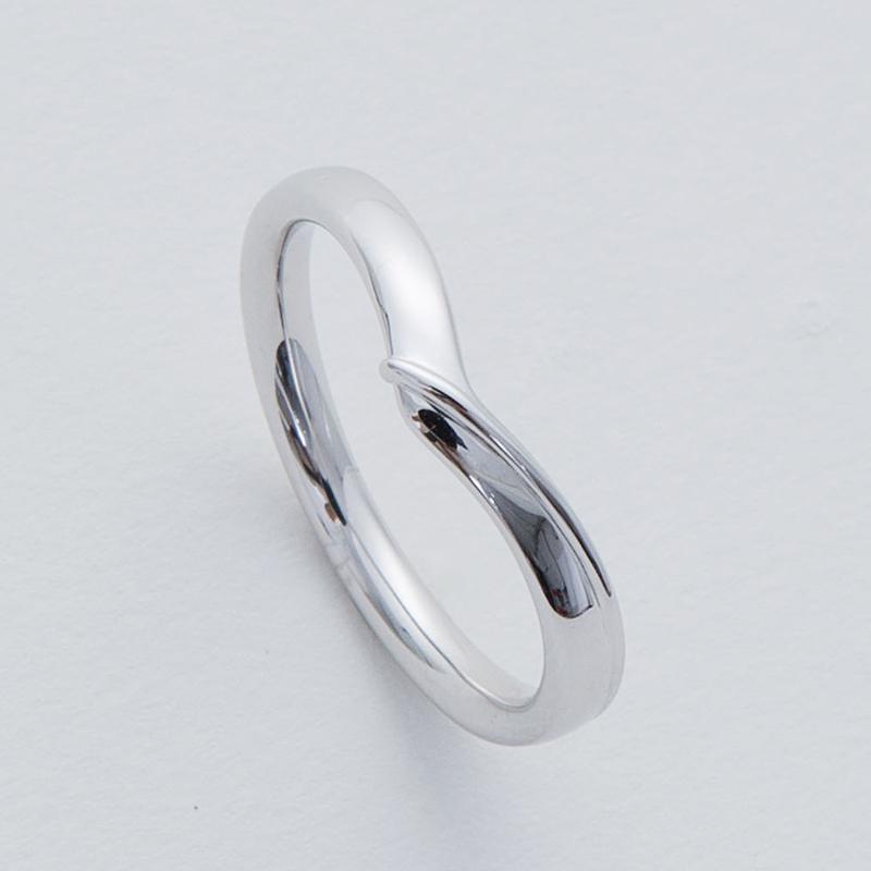 結婚指輪 プラチナ pt950 指輪  マリッジリング 刻印・シークレットストーン無料 FourLovers Serenaの画像