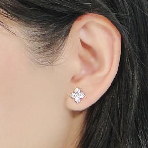 Jeweluce pt900 プラチナ ダイヤモンド ダイヤ ピアス 花