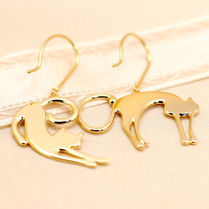 K18 YG/WG/PG 猫 シルエット ピアス 18金 両耳 プレゼント ギフト かわいい ねこ おしゃれ ゴールドカラーは選べるの画像