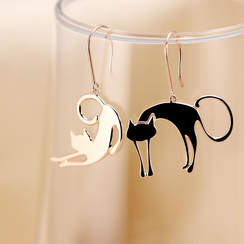 K18 YG/WG/PG 猫 シルエット ピアス 18金 両耳 プレゼント ギフト かわいい ねこ おしゃれ ゴールドカラーは選べるの画像