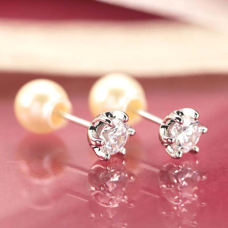 PT1000 ダイヤモンドピアス 0.6ct 【Hカラークラス・SIクラス】 純プラチナ 大粒 一粒 アレルギーフリー パールキャッチ 誕生日 プレゼント ギフト 記念日 両耳の画像