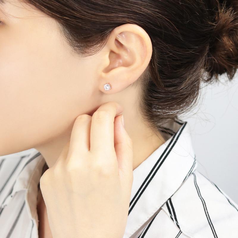 PT1000 ダイヤモンドピアス 0.6ct 【Hカラークラス・SIクラス】 純プラチナ 大粒 一粒 アレルギーフリー パールキャッチ 誕生日 プレゼント ギフト 記念日 両耳の画像