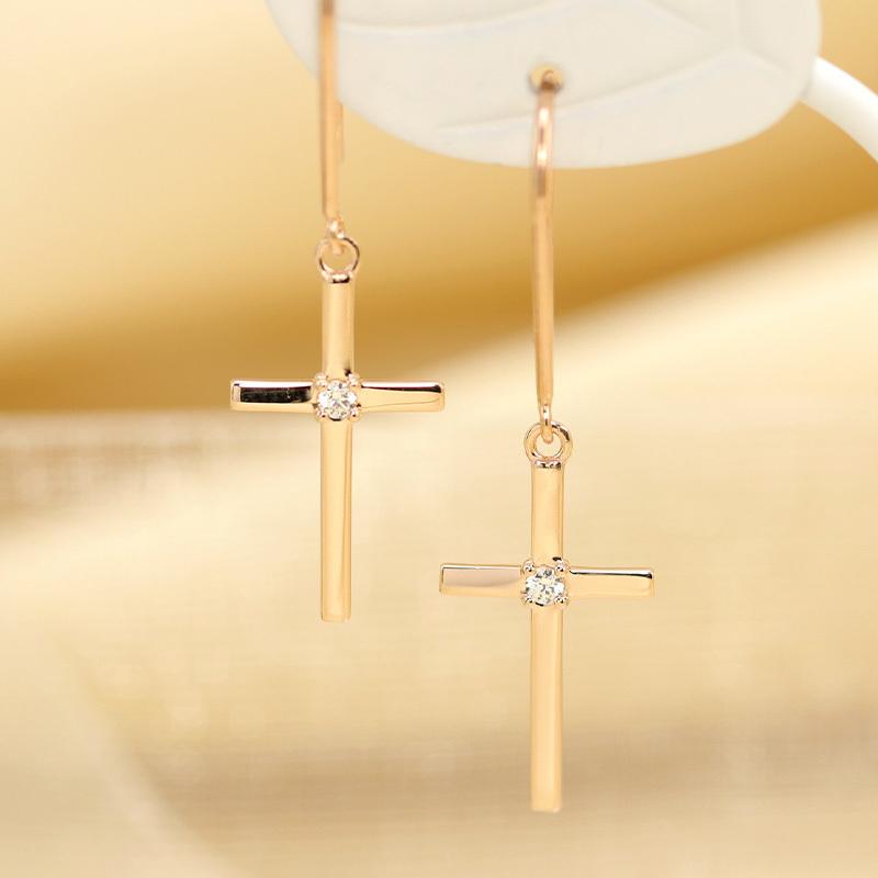 K18 YG/WG/PG ダイヤモンド  0.02ct Hカラークラス/SIクラス クロス モチーフ ピアス 十字架 クラシカル ゴールド 18金 ダイヤ カラーは選べる プレゼント 両耳の画像