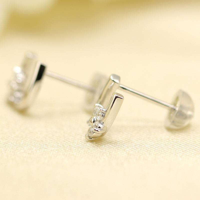 K10 YG/WG/PG ダイヤモンド  0.10ct Hカラークラス/SIクラス 馬蹄 小花 モチーフ ピアス ホースシュー ゴールド 10金 ダイヤ カラーは選べる プレゼント 両耳の画像