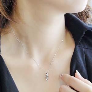 K18WG【0.15ct】ダイヤモンド ペンダント ネックレス スクウォーティ 