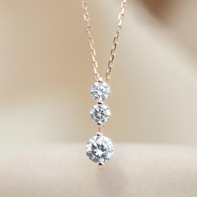 K10YG/PG ダイヤモンド 0.5ctUP 【Hカラークラス/SIクラス】 トリロジー ペンダント ネックレス ダイヤ  10金 ゴールド プレゼント ギフトの画像