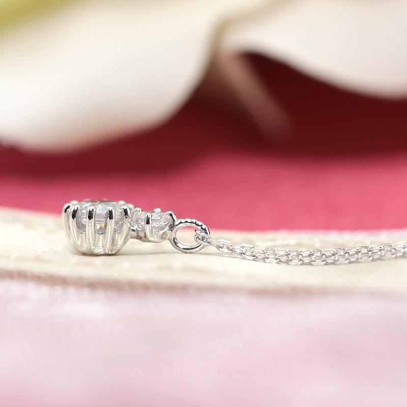 K18YG/WG/PG ダイヤモンド0.17ct 【Hカラークラス/SIクラス】プチ ペンダント ネックレス 18金 ゴールド 大粒 2粒の画像
