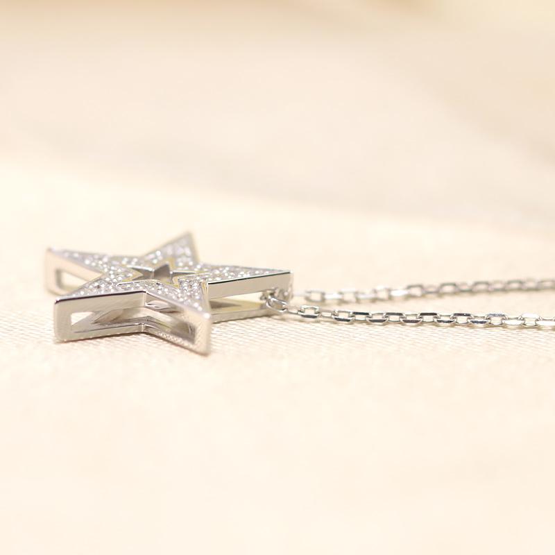 K18YG/WG/PG ダイヤモンド 0.09ct 【Hカラークラス/SIクラス】ペンダント ネックレス 18金 ゴールド スター 星 存在感 カジュアル アクセサリー ファッションの画像