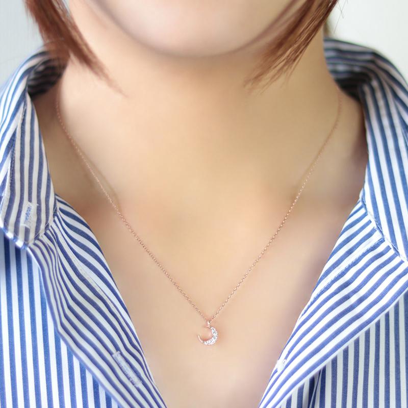 K18YG/WG/PG ダイヤモンド 0.07ct  Hカラークラス/SIクラス ネックレス 18金 ゴールド ムーン 月 三日月の画像
