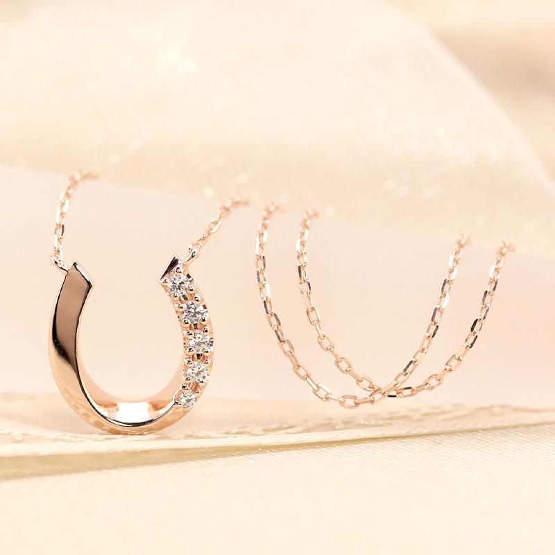 K10 YG/WG/PG ダイヤモンド 0.04ct 馬蹄 ペンダント ネックレス ダイヤ ゴールド 10金 カラーは選べる プレゼント ギフト 記念日 クリスマス ホースシューの画像