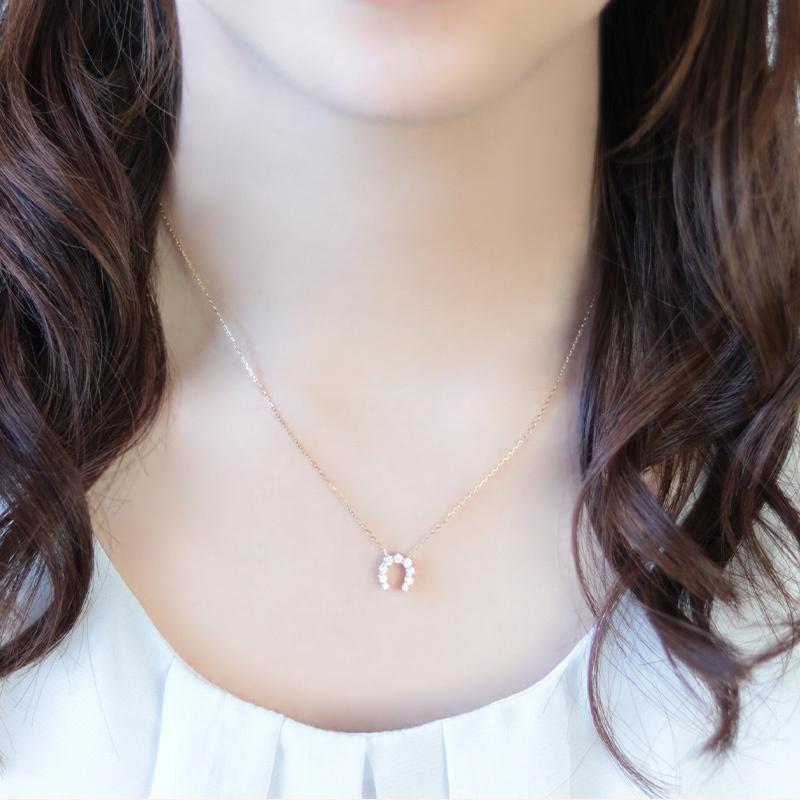 K18 YG/WG/PG ダイヤモンド 0.25ct 馬蹄 ペンダント ネックレス ダイヤ ゴールド 18金 カラーは選べる プレゼント ギフト 記念日 クリスマス ホースシューの画像