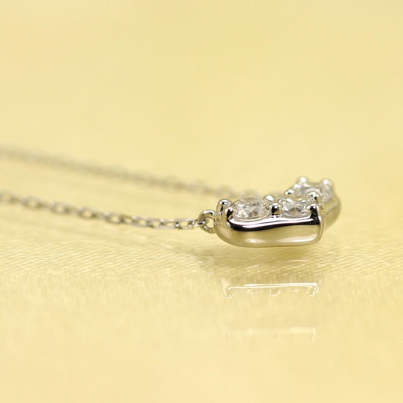 K18 YG/WG/PG ダイヤモンド 3p 0.18ct Hカラークラス/SIクラス ハート モチーフ ペンダント ネックレス ダイヤ ゴールド 18金 カラーは選べる プレゼント 記念日の画像