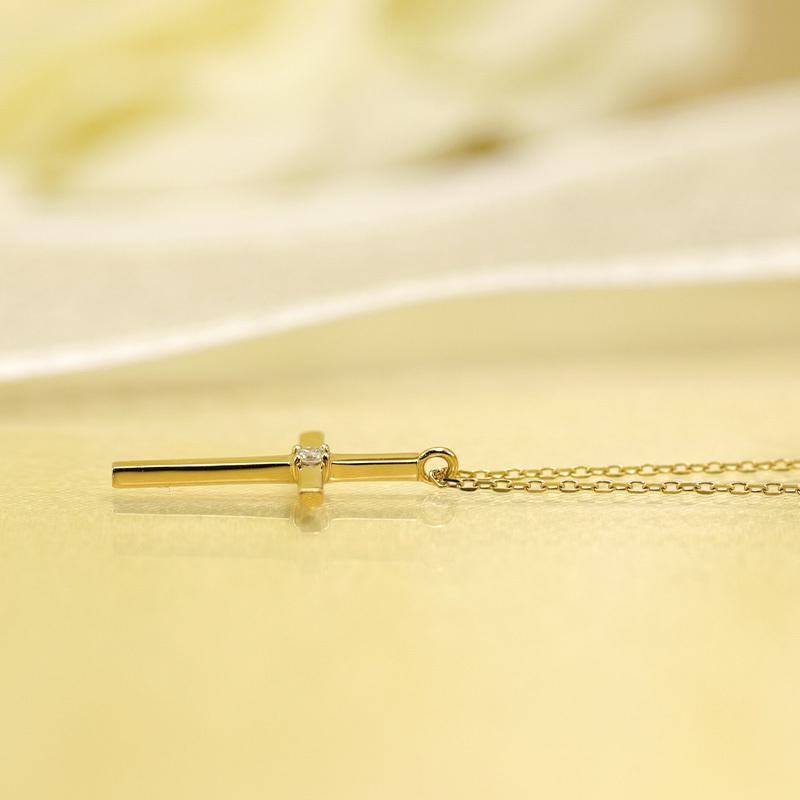 K10 YG/WG/PG ダイヤモンド 0.02ct クロス ペンダント ネックレス ダイヤ ゴールド 10金 カラーは選べる プレゼント ギフト 記念日 クリスマス お守りの画像