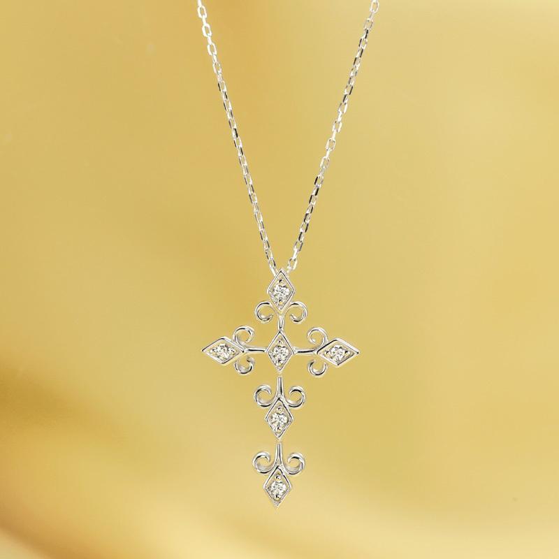 Jeweluce K18 YG/WG/PG ダイヤモンド 5pcs 0.07ct クロス ペンダント