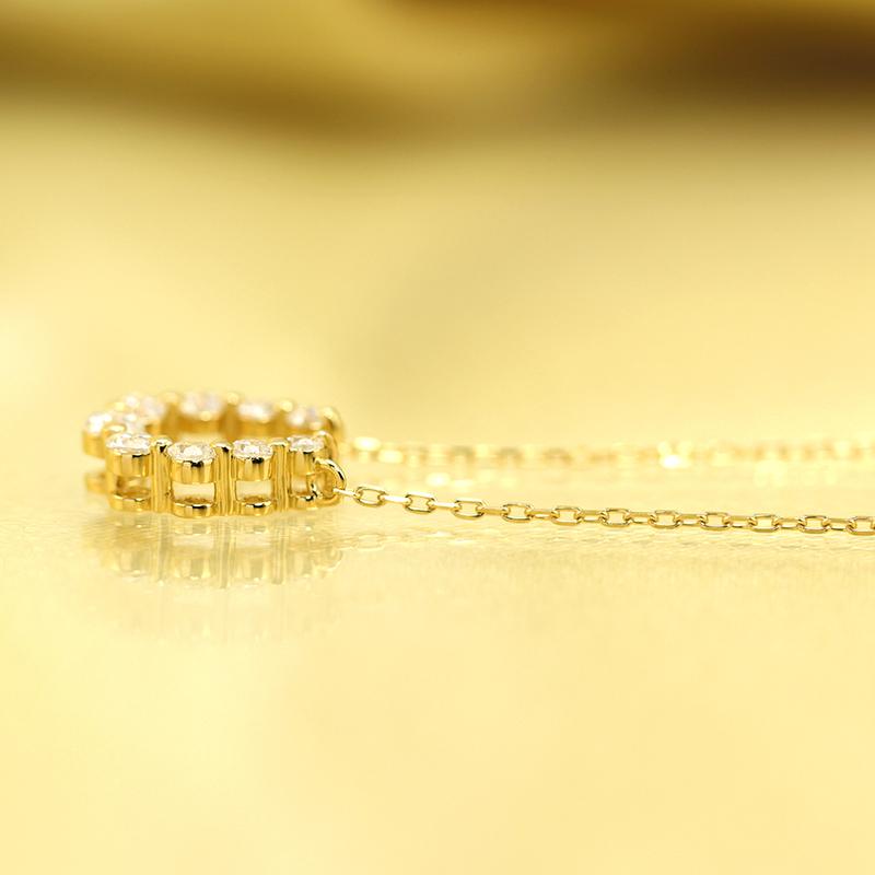 K18 YG/WG/PG ダイヤモンド 9pcs 0.22ct 馬蹄 ペンダント ネックレス ダイヤ ゴールド カラーは選べる 18金 プレゼント ホースシュー クリスマス お守りの画像