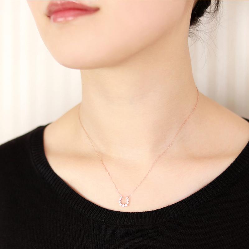K18 YG/WG/PG ダイヤモンド 9pcs 0.22ct 馬蹄 ペンダント ネックレス ダイヤ ゴールド カラーは選べる 18金 プレゼント ホースシュー クリスマス お守りの画像