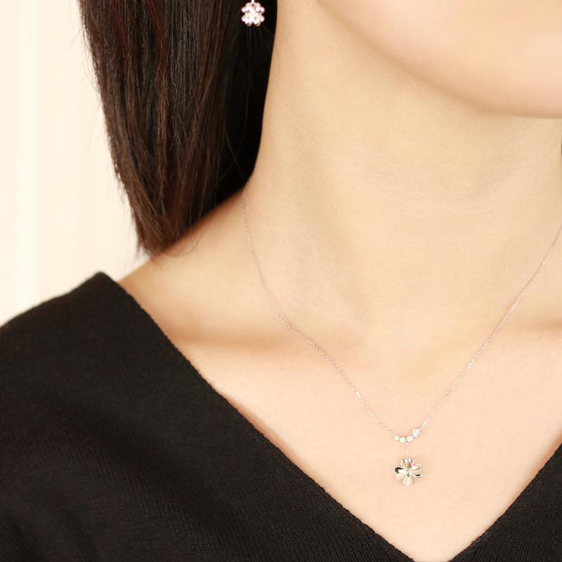 K10 YG/WG/PG ダイヤモンド 4pcs 0.13ct クローバー ペンダント ネックレス ダイヤ ゴールド カラーは選べる 10金 プレゼント 四つ葉クリスマス お守りの画像