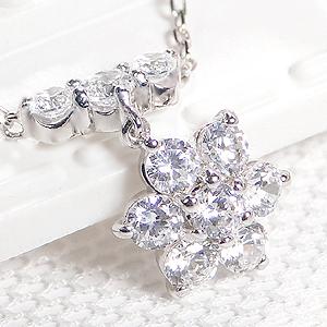 テンダイヤモンド フラワー ペンダント ネックレス 【Fカラー VS VG クラス】プラチナ pt900  0.5ct 10粒 10周年の画像