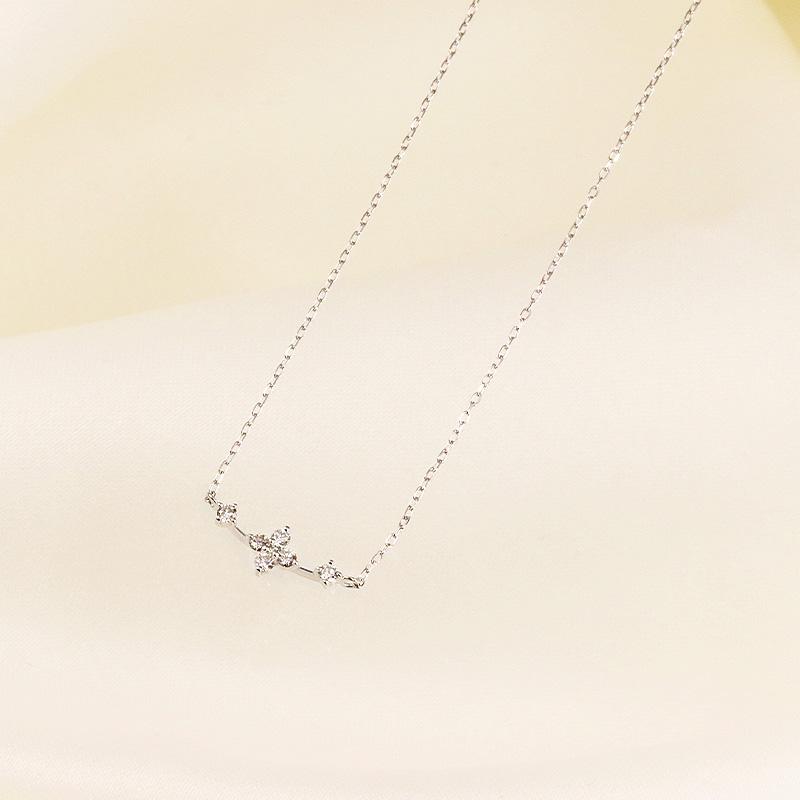 K18 YG/WG/PG ダイヤモンド 0.08ct フラワー ライン ペンダント ネックレス ダイヤ ゴールド カラーは選べる 18金 プレゼント 花 クリスマス お守りの画像