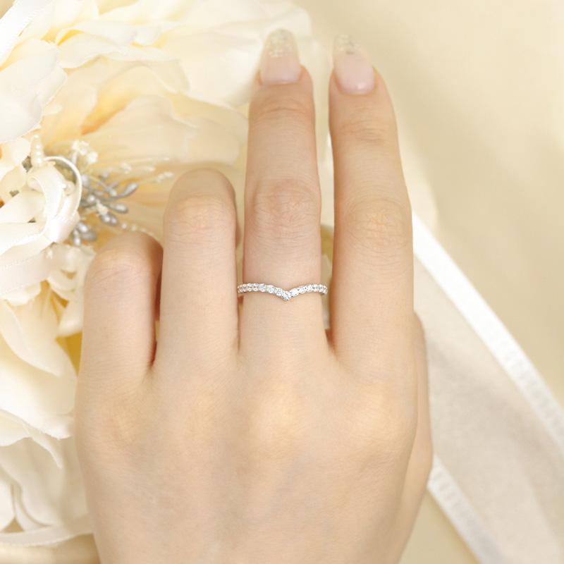ダイヤモンド エタニティ リング プラチナ pt950 0.30ct ダイヤ 指輪 Hカラー・SIクラス Vライン V字の画像