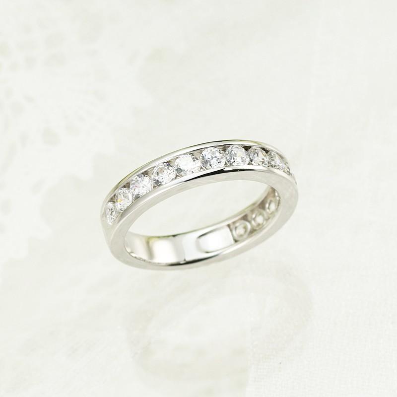 プラチナダイヤモンドリング　13.5号 Jeweluce（ジュエルーチェ） 【Hカラー SIクラス】ダイヤモンド