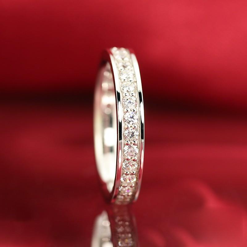 Jeweluce（ジュエルーチェ） ダイヤモンド エタニティ リング プラチナ