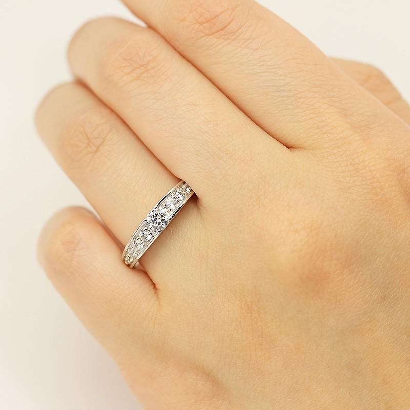 ダイヤモンド エタニティ リング プラチナ pt950 0.5ctUP ダイヤ 指輪 大粒 誕生石 爆買の画像