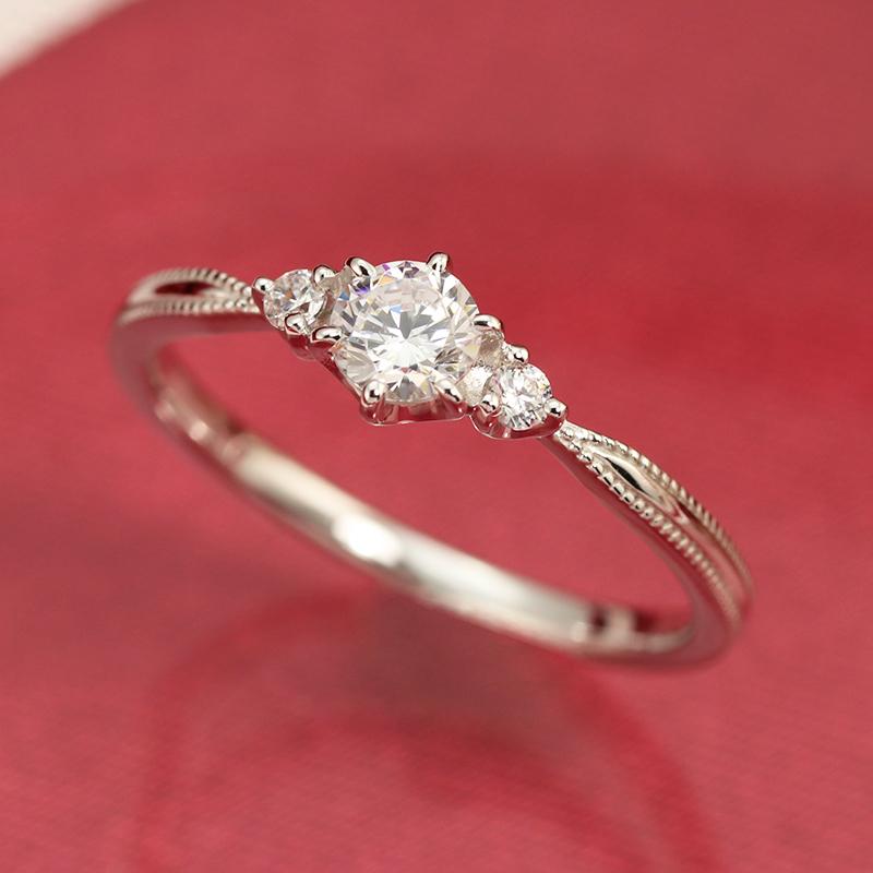 ダイヤモンド リング プラチナ pt950 0.29ct 大粒 ダイヤ 指輪 ３粒 ミル打ち 婚約指輪 エンゲージ エタニティの画像