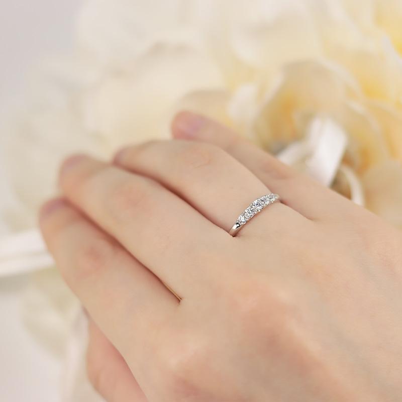 ファクトリーアウトレット ダイヤモンド エタニティ リング SIクラス プレゼント 婚約 品質保証書 0.2ct 指輪 プラチナ ダイヤ 刻印無料 pt950 Hカラー 誕生日 レディースアクセサリー pt950 ダイヤ エタニティ SIクラスダイヤモンド! pt950 SIクラス ダイヤモンド V字 リング プラチナの純度UPの特別企画! プラチナ ダイヤ エタニティ リング ダイア 指輪 レディース ジュエリー プレゼント diamond ring