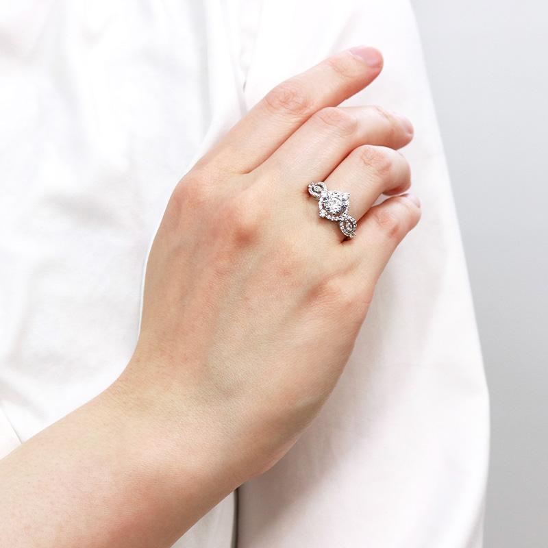 Jeweluce 【中央宝石研究所 鑑定書付き】pt950【1.5ct 】センター石 
